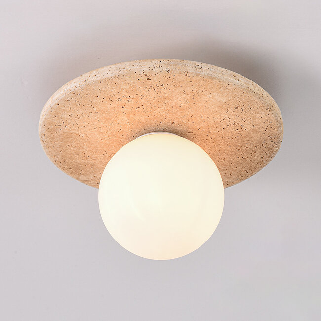 Lampa sufitowa Cenno z wyglądem trawertynu i mlecznobiałym szkłem