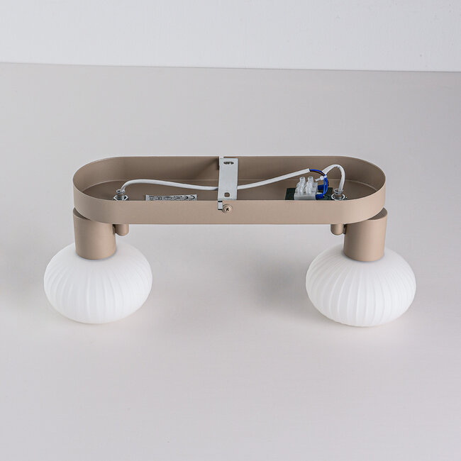 Beżowa lampa sufitowa Odelle z 2 regulowanymi kloszami z żebrowanego szkła