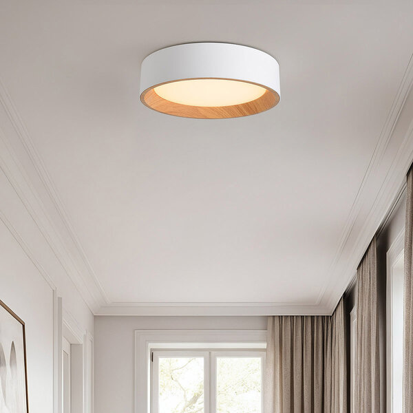 Design Lampa sufitowa Larios z wbudowanym źródłem LED i 3-stopniowo ściemnialne Ø29 cm - białe z drewnianym akcentem