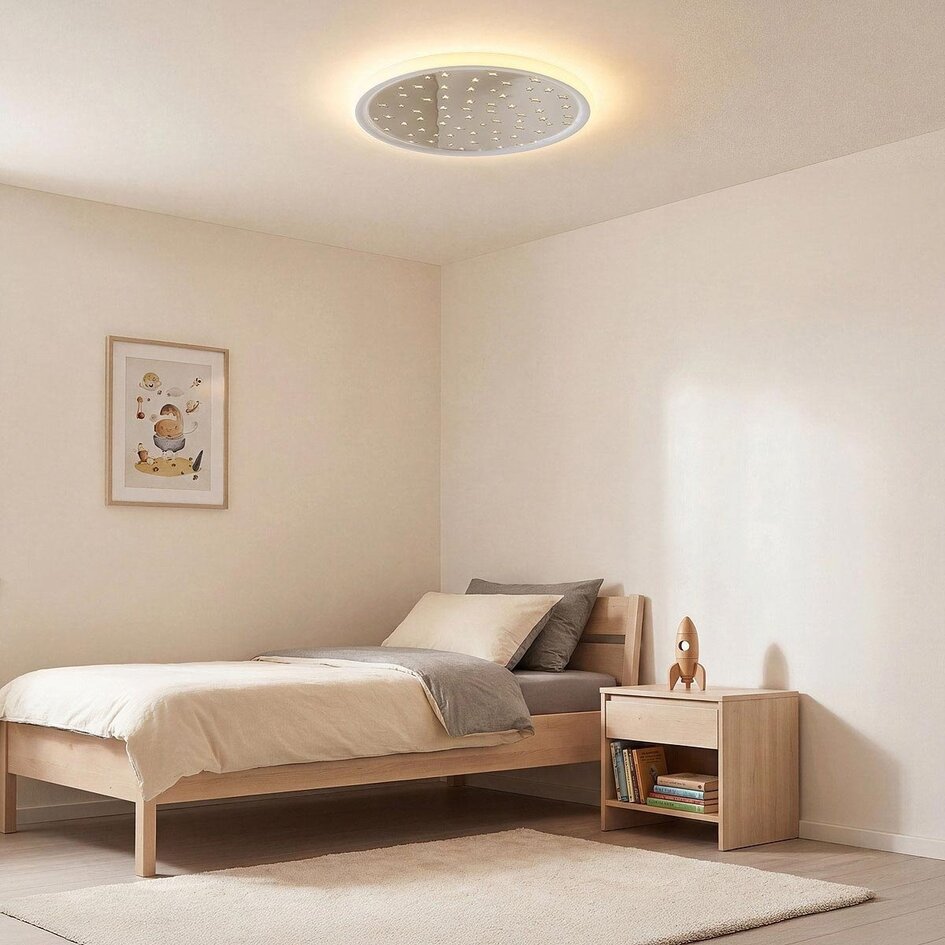 Lampa sufitowa Noctis z wzorem gwiazd i chromowanym wykończeniem, 3-stopniowo ściemnialne Ø40 cm