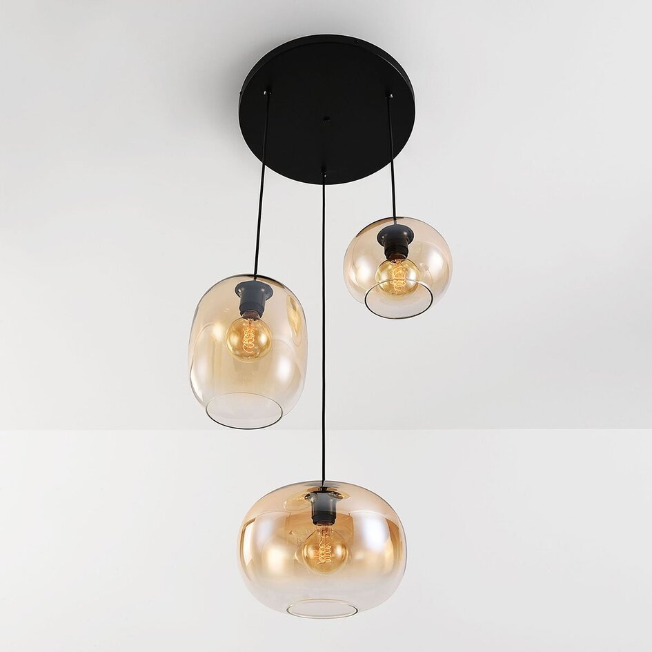 3 światła lampa wisząca Olare ze szkłem ombre w kolorze bursztynu