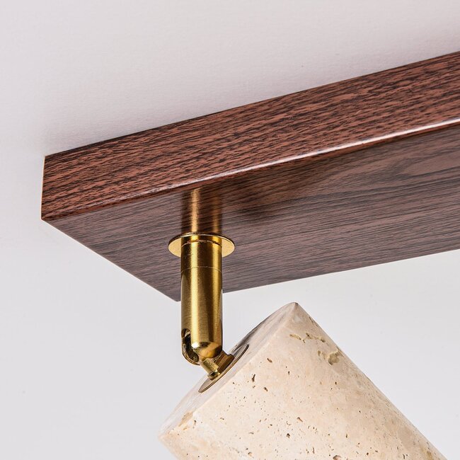 Lampa sufitowa Orven z 2 obrotowymi reflektorami z trawertynu (kamień naturalny) i imitacją drewna