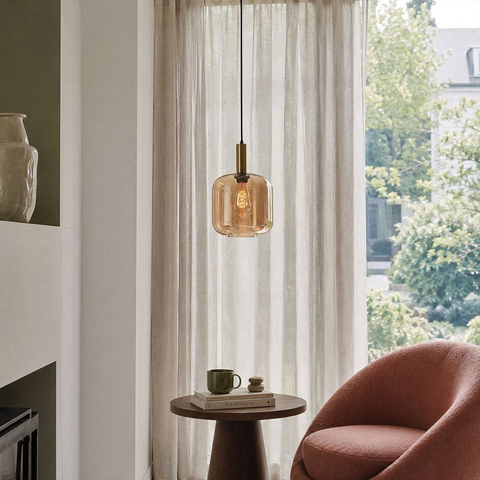Lampa wisząca Basso złota z szerokim szkłem bursztynowym
