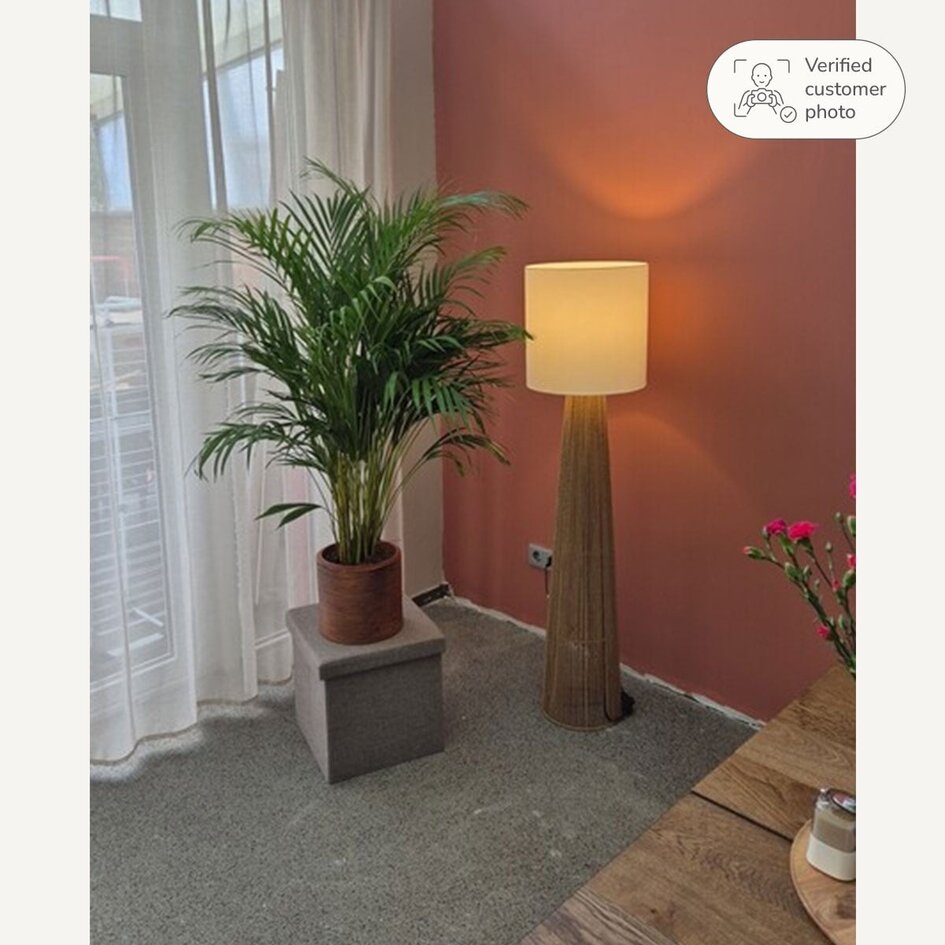 Lampa podłogowa Papira z białym kloszem