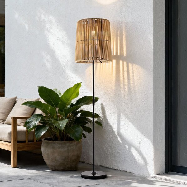 Solarna lampa stojąca Elyra z kloszem imitującym rattan – czarna z jasnobrązowy