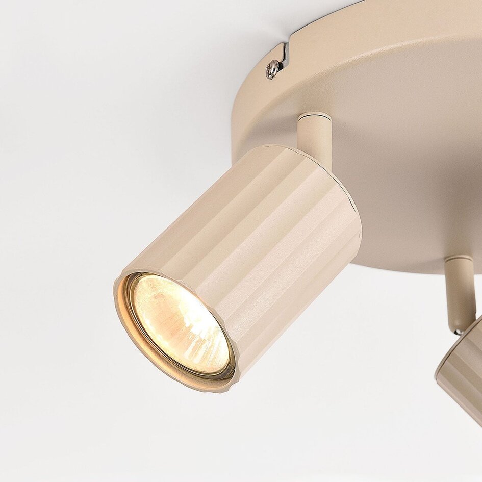 3 światła obrotowa lampa sufitowa Bruna z żebrowanymi reflektorami - beżowe