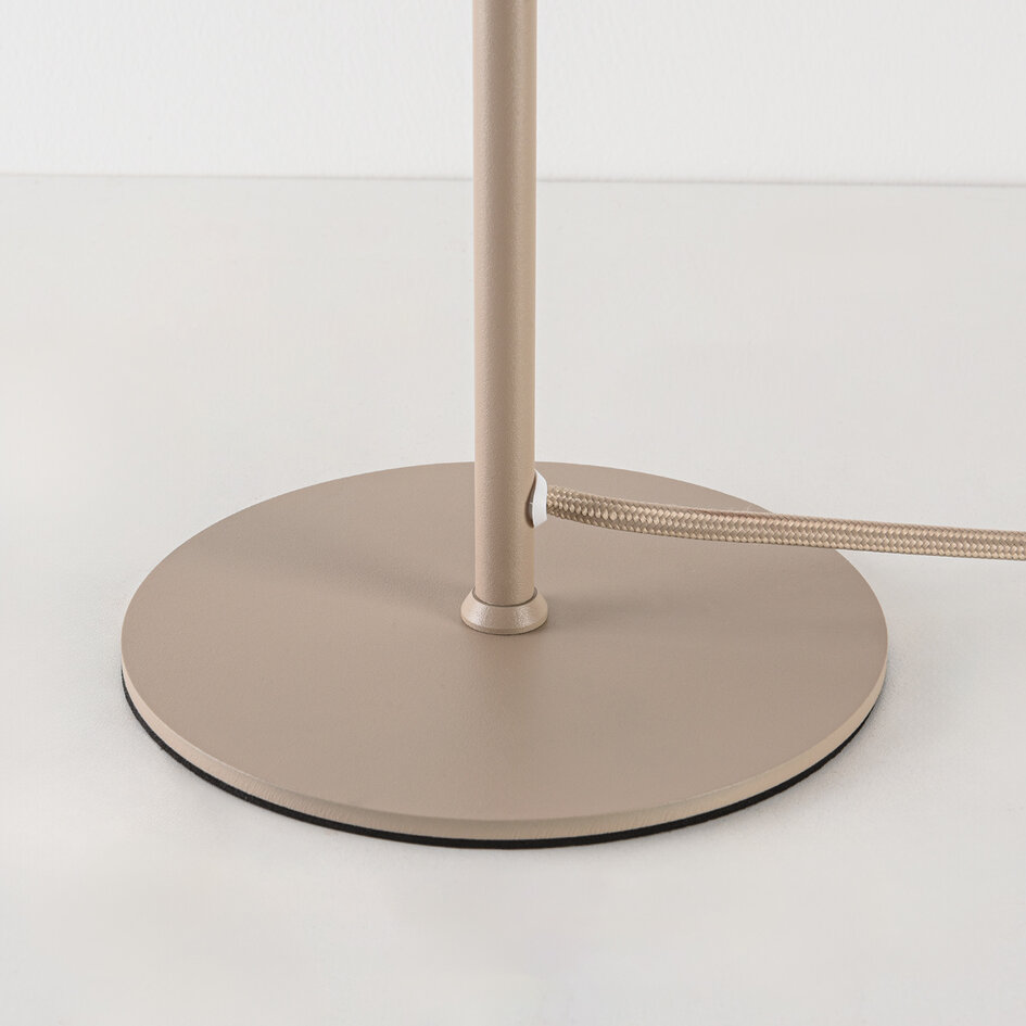 Lampa stołowa Mirjam z plisowanym lnianym kloszem - beżowa