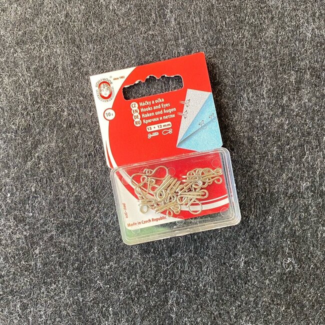 Koh i Nor Haken en Ogen metaal