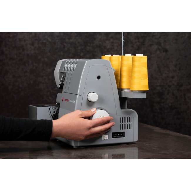 Singer Heavy Duty™ | 0405S  overlock