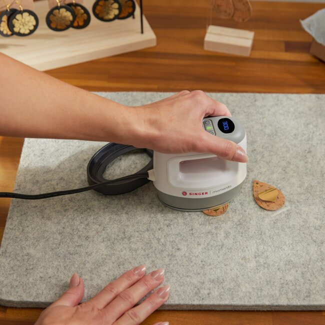 Singer Momento™ Mini Press