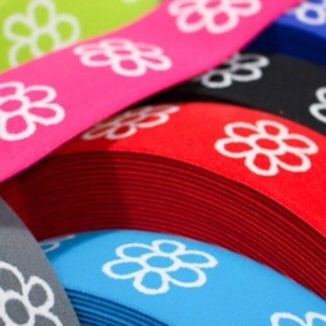 Huismerk Gummiband mit gewebter Blume