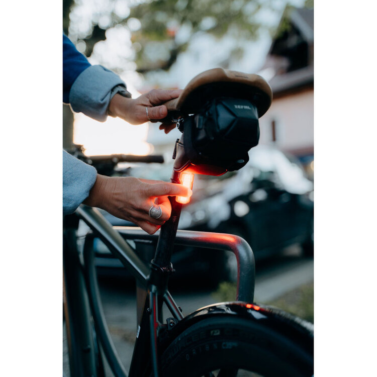 ZEFAL VISION R20 REAR LIGHT