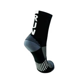 VERSUS VERSUS SOCKS  RUN BLACK 36-40