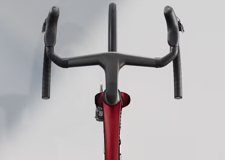 TREK MADONE SLR 7 GEN 8, CARBON RED SMOKE, M