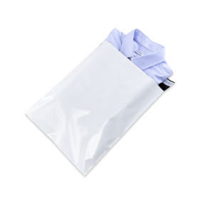 Master'in Verzendzakken voor Kleding - Verzendzakken Webshop - 390 x 430mm (L) Master'in Verzendzakken voor Kleding - Verzendzakken Webshop - 390 x 430mm (L)