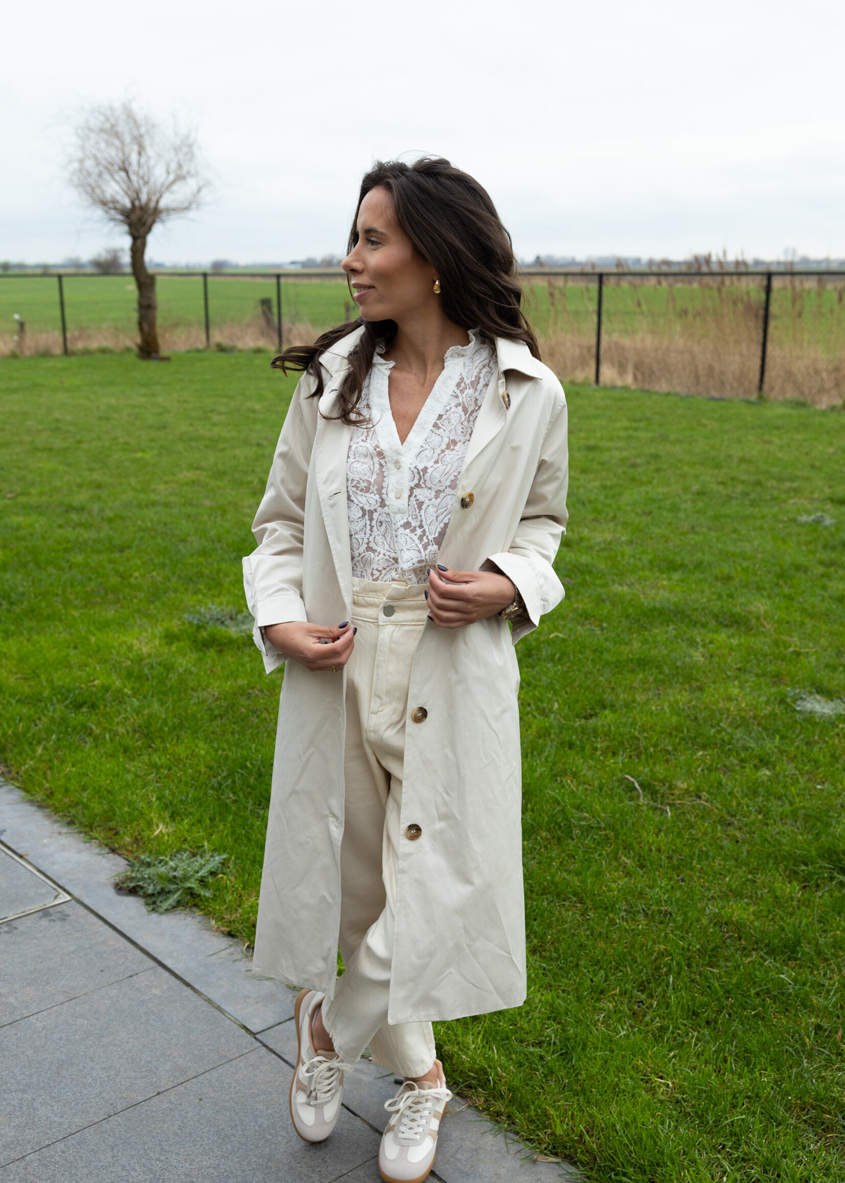 Attrait Trench – Lina Lang – Beige