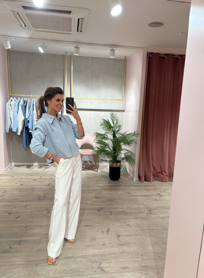 Jasje met plat kraagje – Light Blue