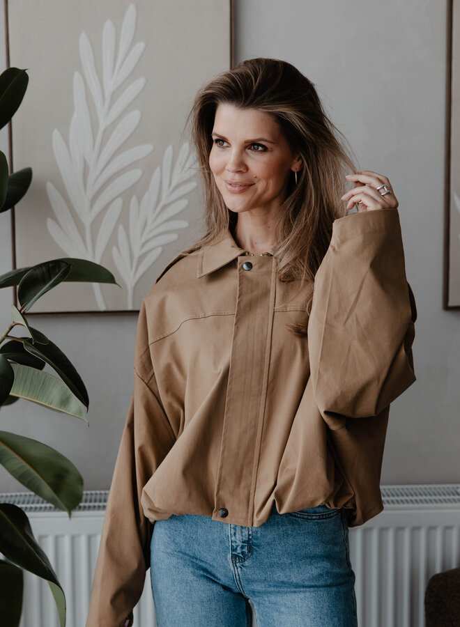 Jasje trench bomber – Camel