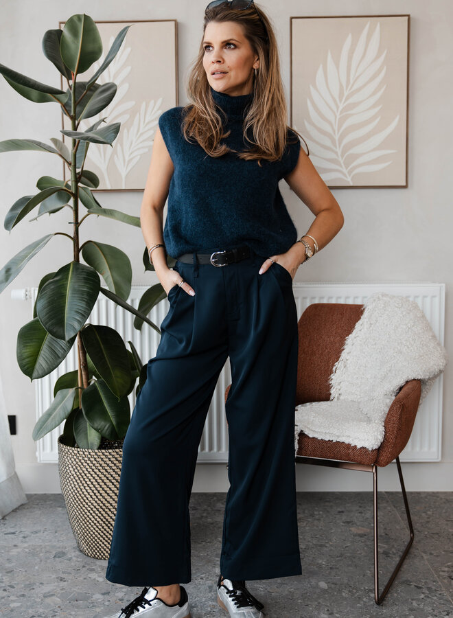 Rolkraag sleevless knit – Marine