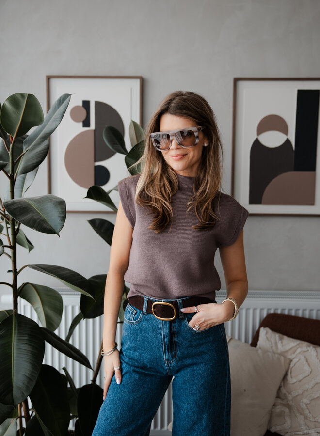 Truitje sleevless knitwear – Choco