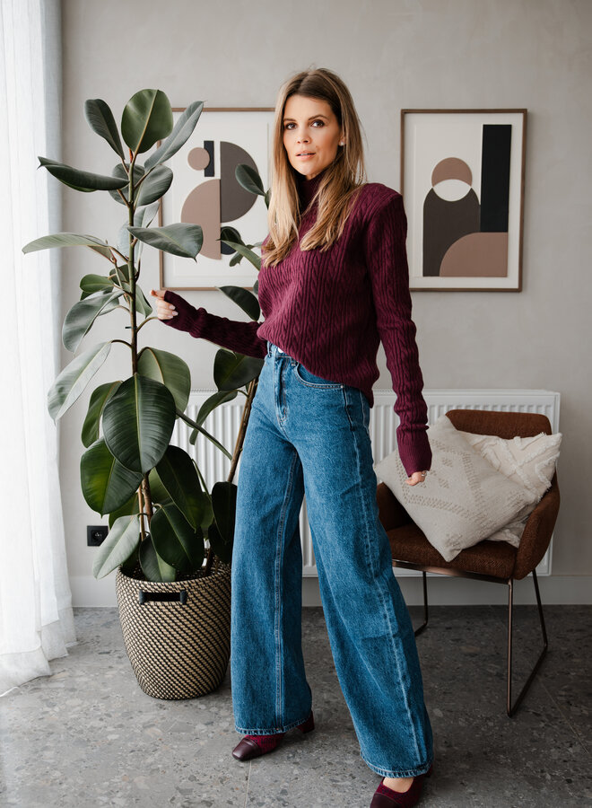 Turtleneck knit – Burgundy