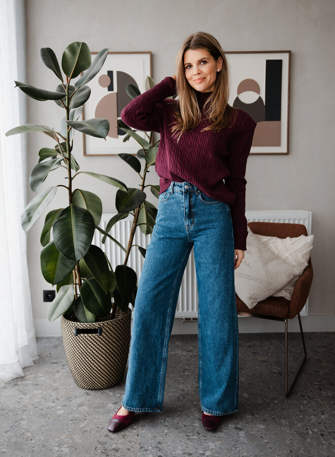 Turtleneck knit – Burgundy