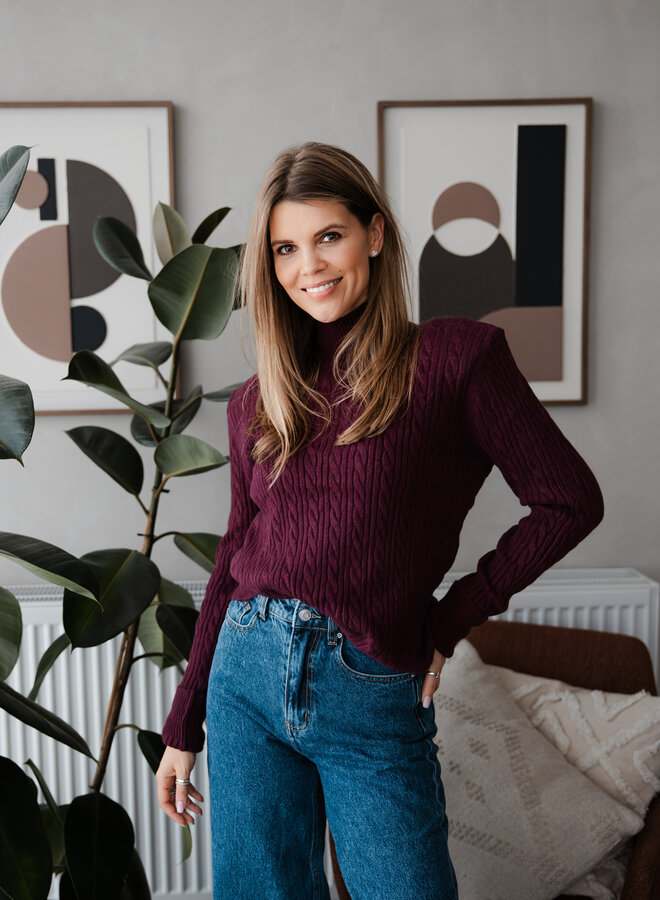 Turtleneck knit – Burgundy
