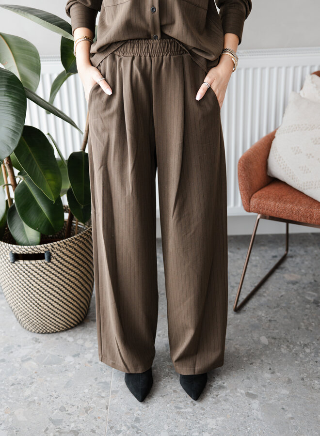 Trousers Gesse B505-SET59 Dark Taupe