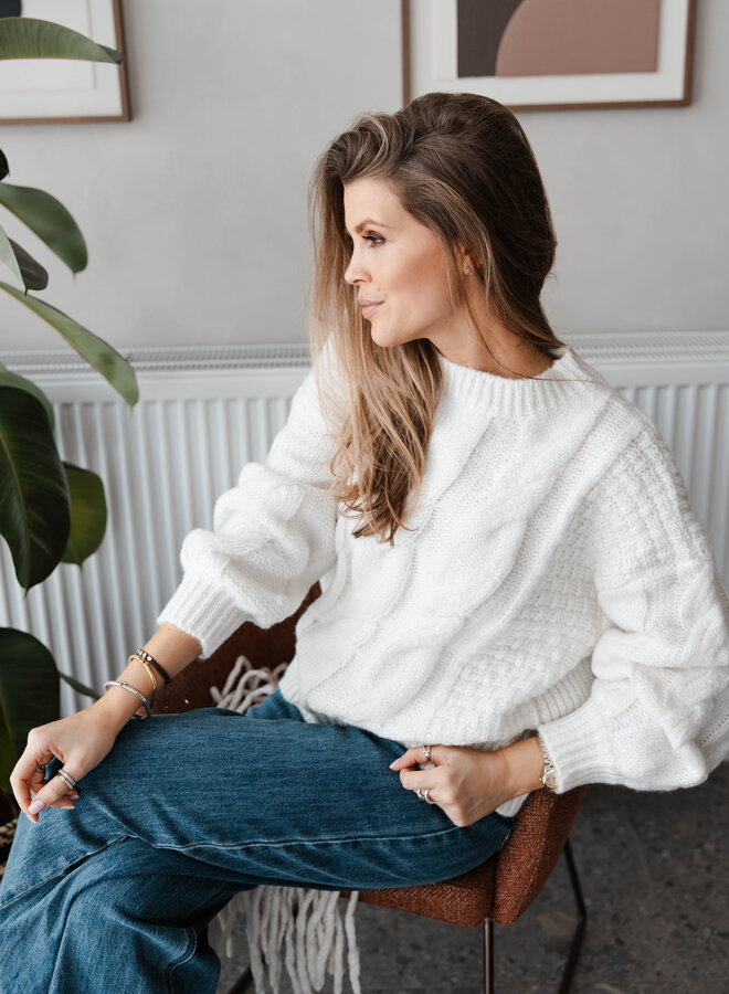 Knitwear round neck gebreid – Ivory