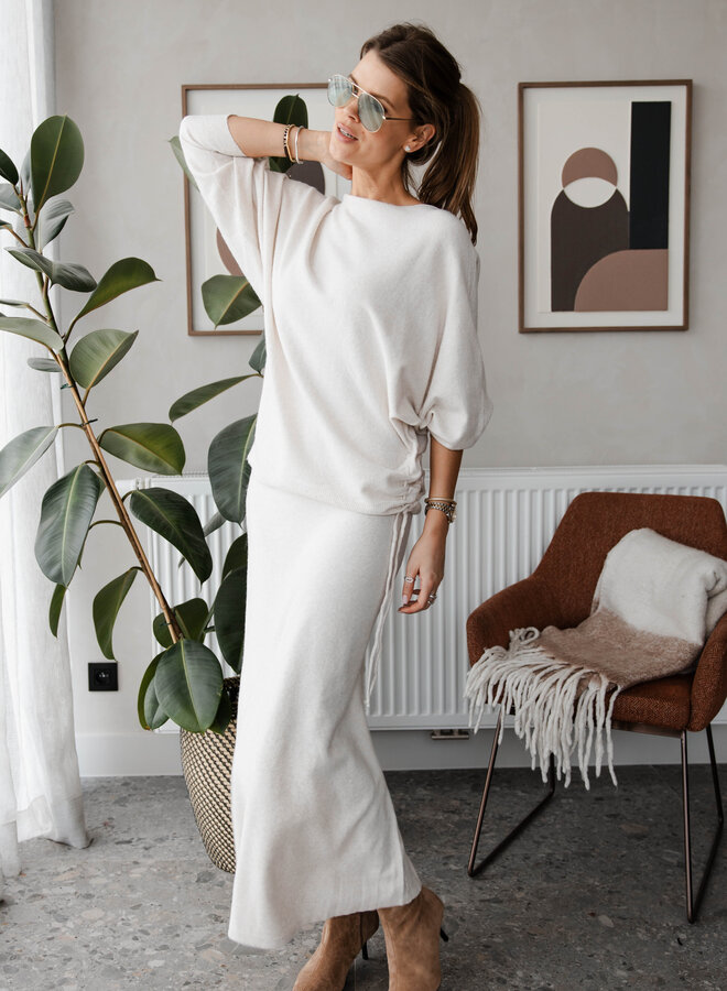 Set knitwear trui boothals + rok soft – Beige