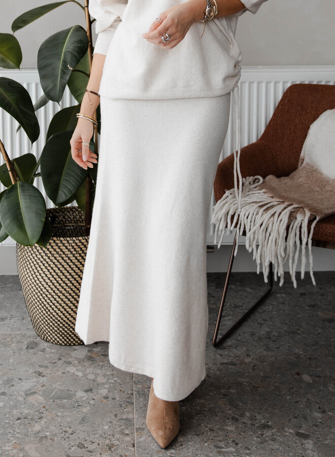 Set knitwear trui boothals + rok soft – Beige