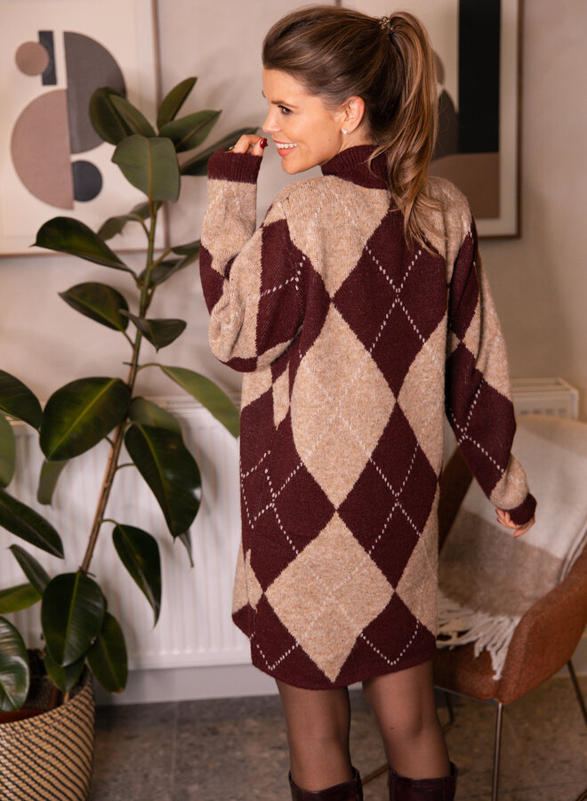 Knitdress met ruit – Bordeaux