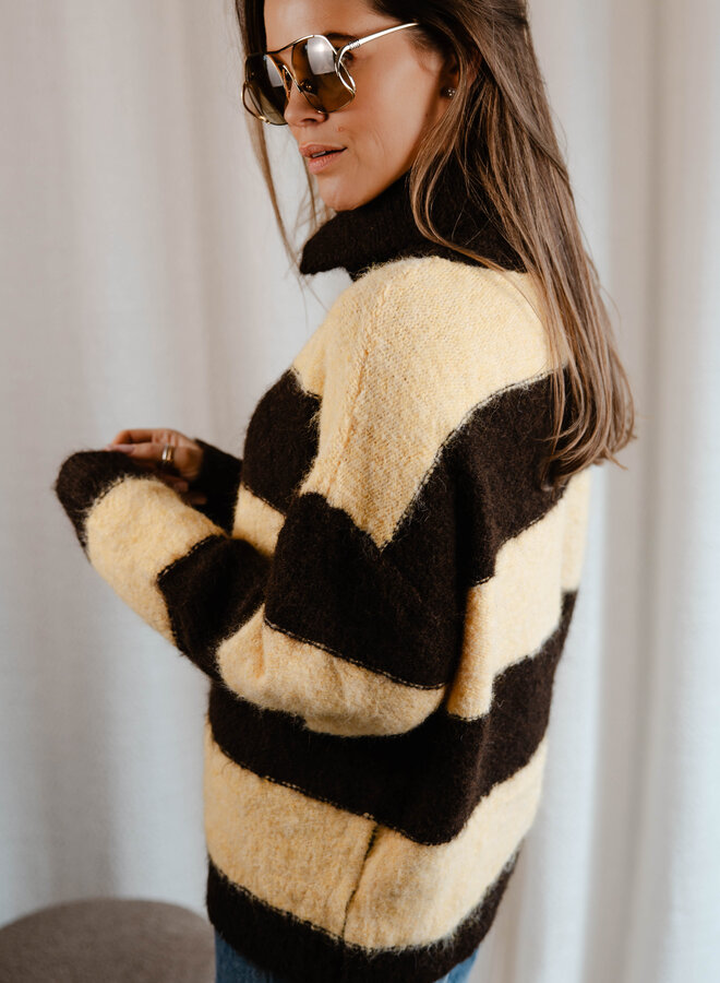 Mathilde Knitwear brede strepen zipper – Coffee/Yellow