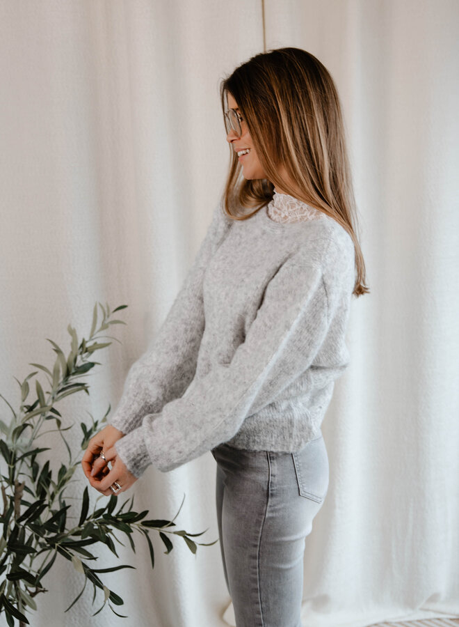 Delphine knit met knoop rug – Grey