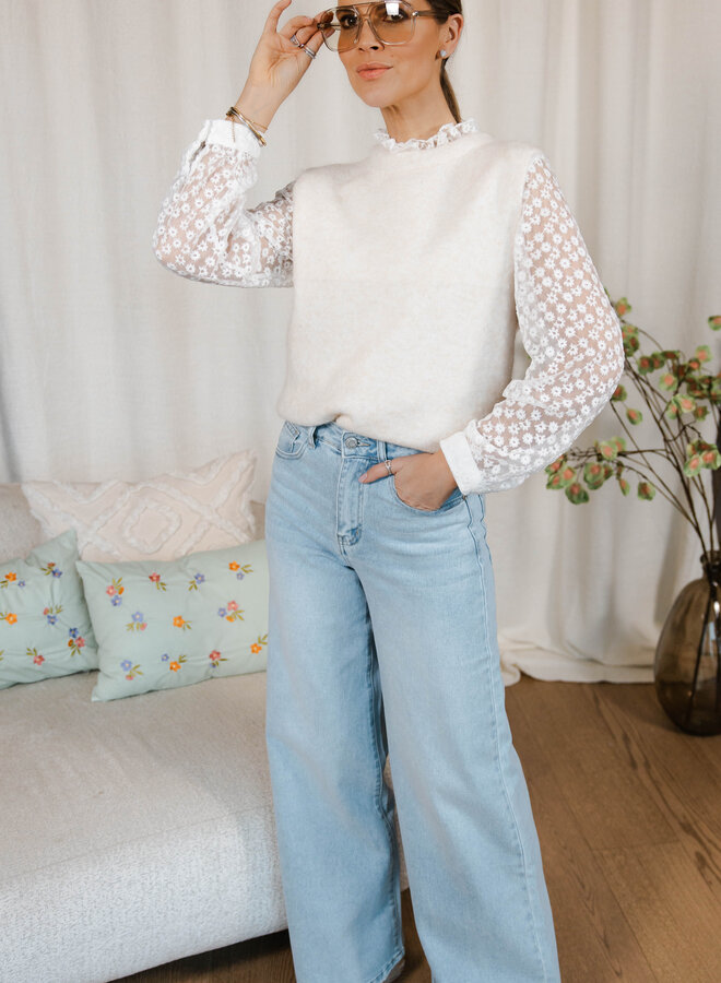 Odette blouse kant  met bloemen – White