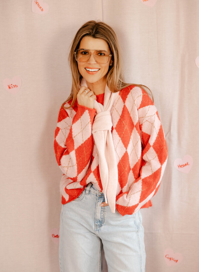 Lina trui ruit – Red