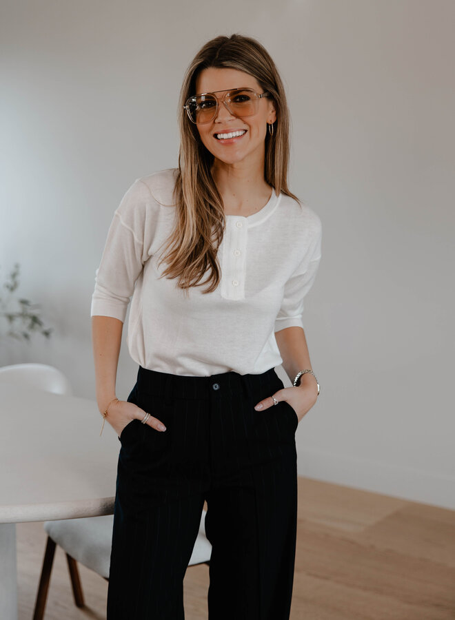 Nora fijn truitje knoopjes boven – Creme