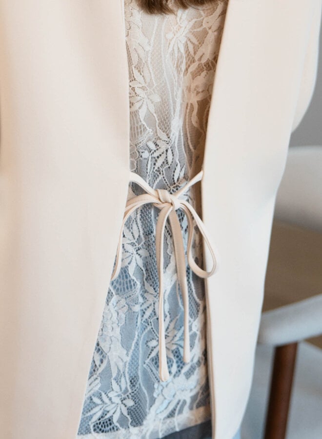 Annabella blazer met kant rug - Creme