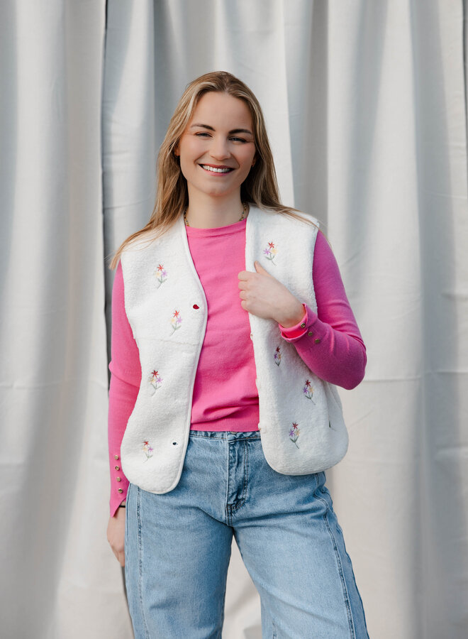 Britt jasje sleevless bloemen – Creme