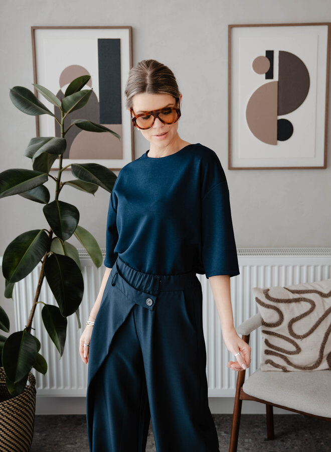 Menori basic tshirt – Marine