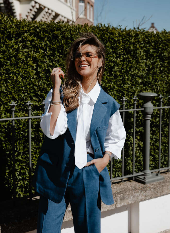 Jeni sleevless classic – Denim Blue