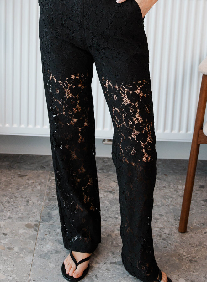 Jade broek met kant – Black