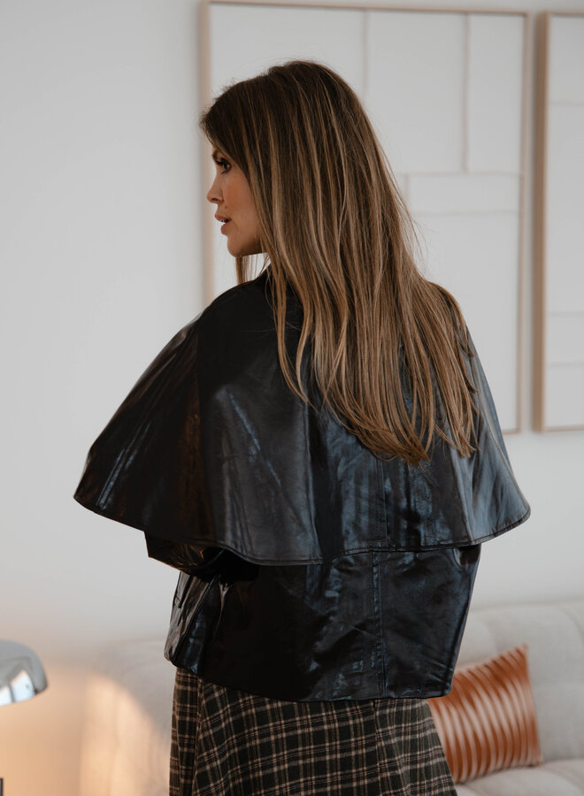 Nora jasje lakleder cape – Choco