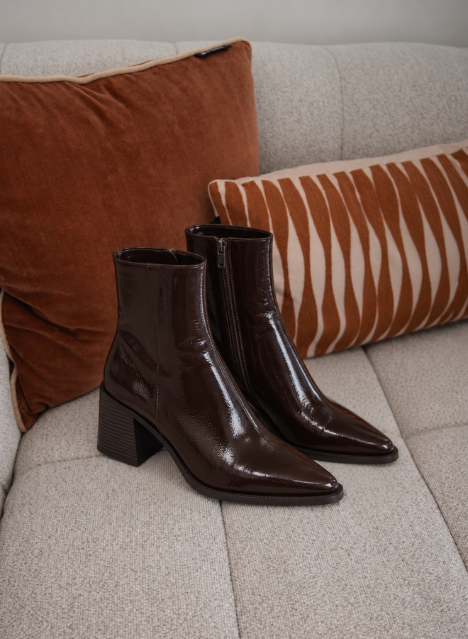 Laarsje kort lakleder H8-1356H – Brown