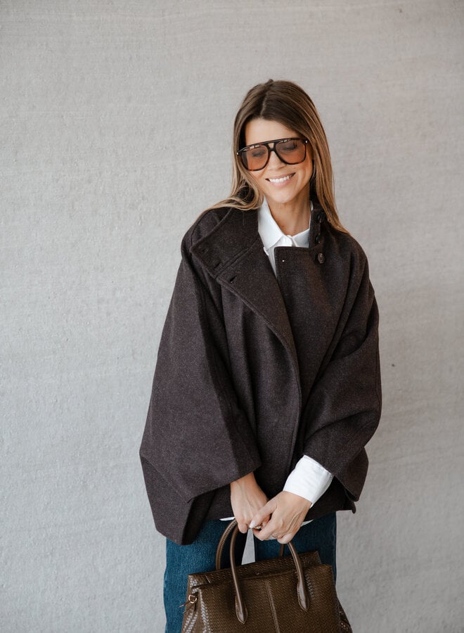 Jeanne cape mantel – Brown