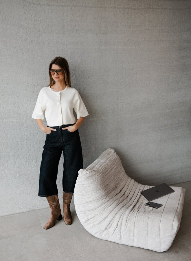Hazel kort truitje knopen – Cream
