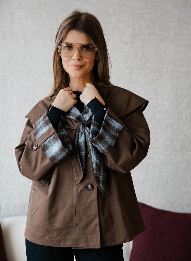 Laura jasje trench met carreaux sjaal – Brown/Blue