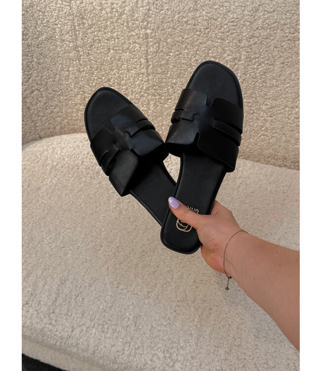 PIPPA SLIPPERS - BLACK