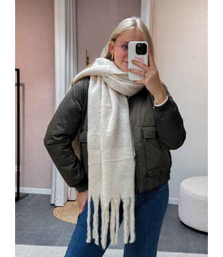 COZY SCARF - CREAM