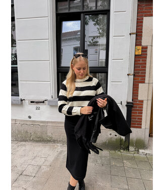 GARBIE KNIT - BLACK STRIPE